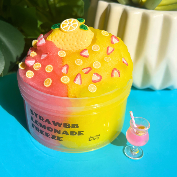 Strawbb Lemonade Freeze